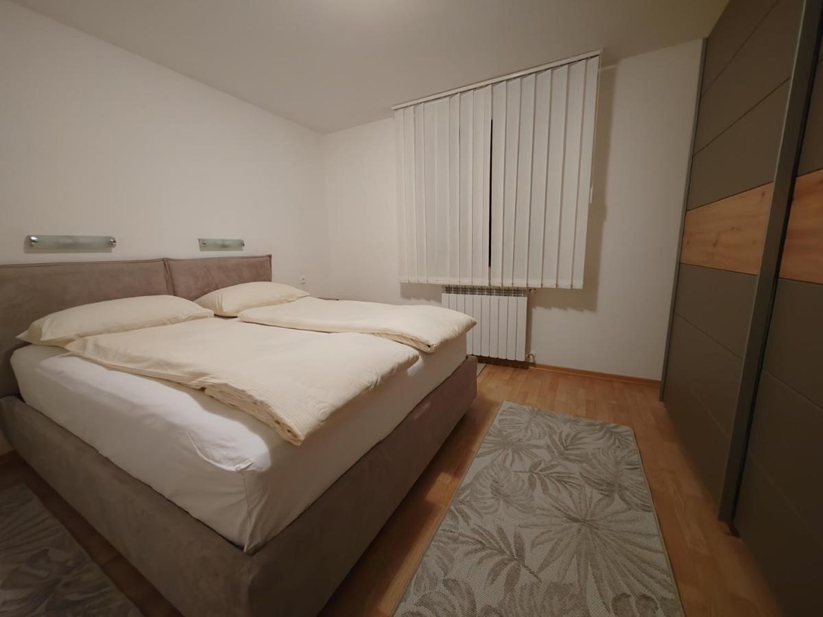 Apartments By The Sea Duga Luka - Prtlog, Labin - 2367 Drenje  ภายนอก รูปภาพ